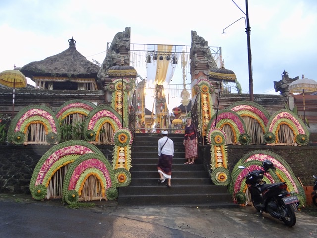 Ubud og tempelfest.